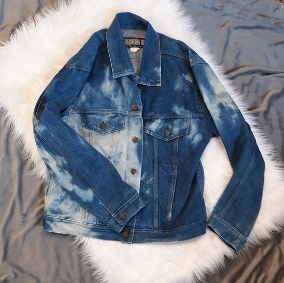 Vintage Denim Jacket - Picture 2 of 9